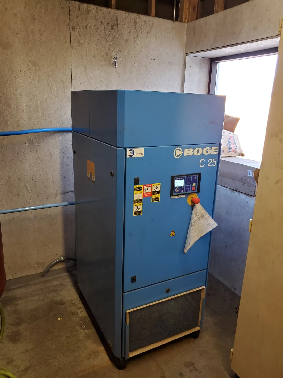 BOGE C25 Rotary Screw installed at Shaw Trucking